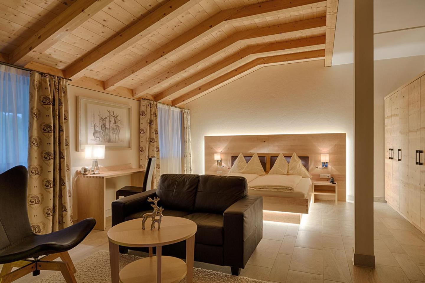 סילס מריה Hotel Cervo מראה חיצוני תמונה